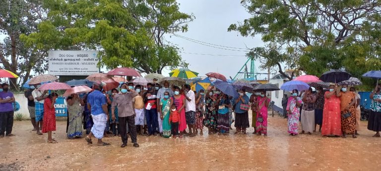இந்திய மீனவர்களின் அத்துமீறலைக் கண்டித்து போராட்டம்