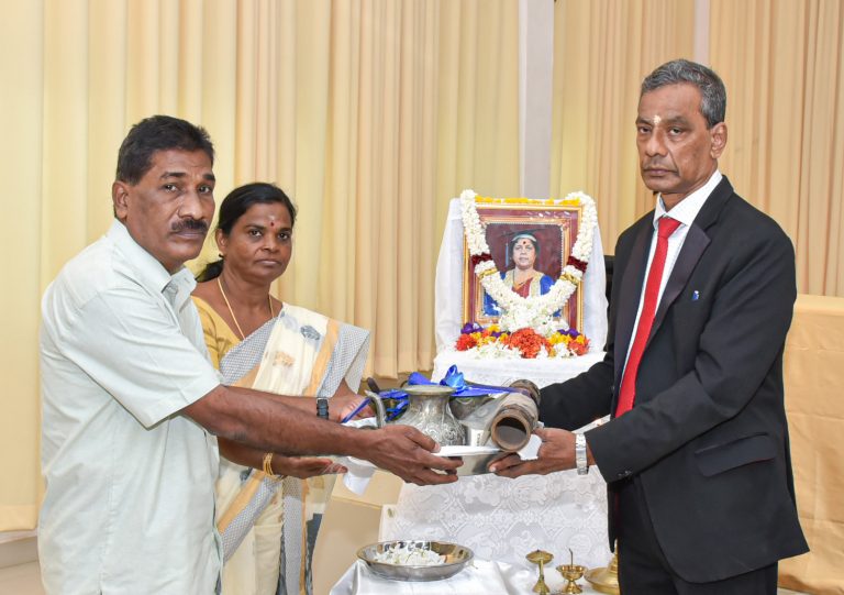 முன்னாள் நூலகர் நினைவுப் பேருரையும், அரும் பொருள்கள் கையளிப்பும்!
