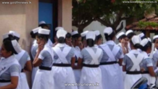 18 சுகாதார தொழிற்சங்கங்களின்  சுகாதார ஊழியர்களின் வேலைநிறுத்தம் தற்காலிகமாக கைவிட தீர்மானம் .