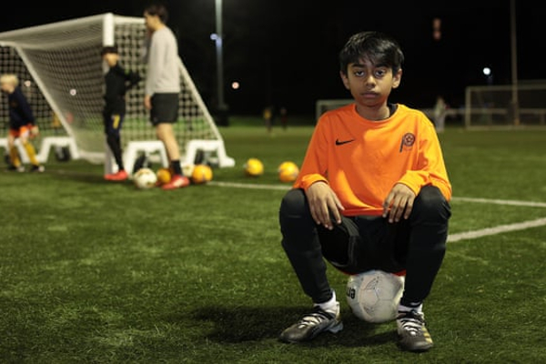 பிரித்தானியாவில் இனரீதியாக தாக்கப்பட்ட இலங்கை சிறுவன்