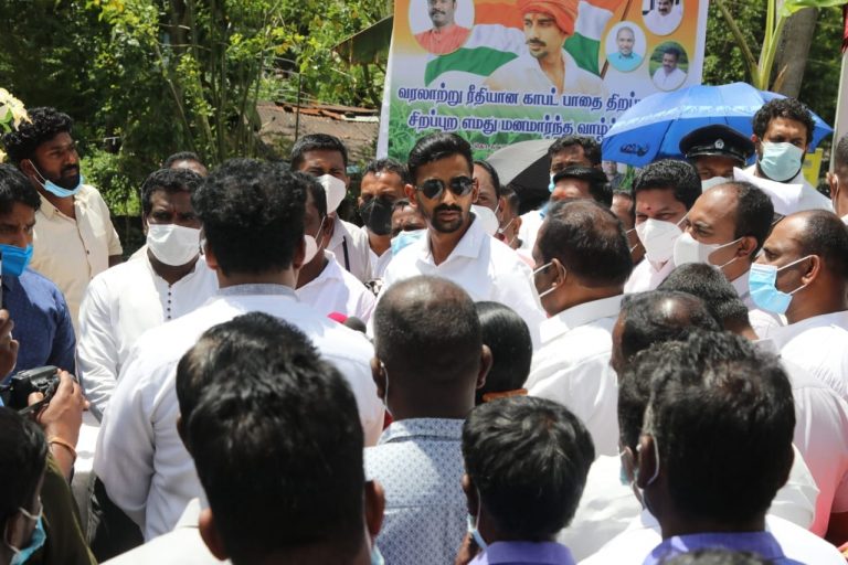 295 லட்சம் ரூபா செலவில்  காபட் இடப்பட்டு புனரமைக்கப்பட்ட வீதி மக்கள் பயன்பாட்டிற்காக – ஜீவன் தொண்டமான்
