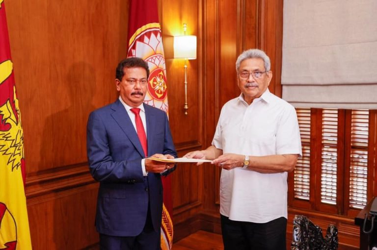 காமினி செனரத் முயற்சியில் டொப் 10 வர்த்தகர்கள் ஜனாதிபதியை சந்திக்க ஏற்பாடு