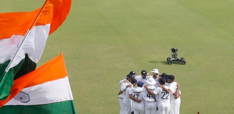 இலங்கை அணிக்கு இன்னிங்ஸ் தோல்வி