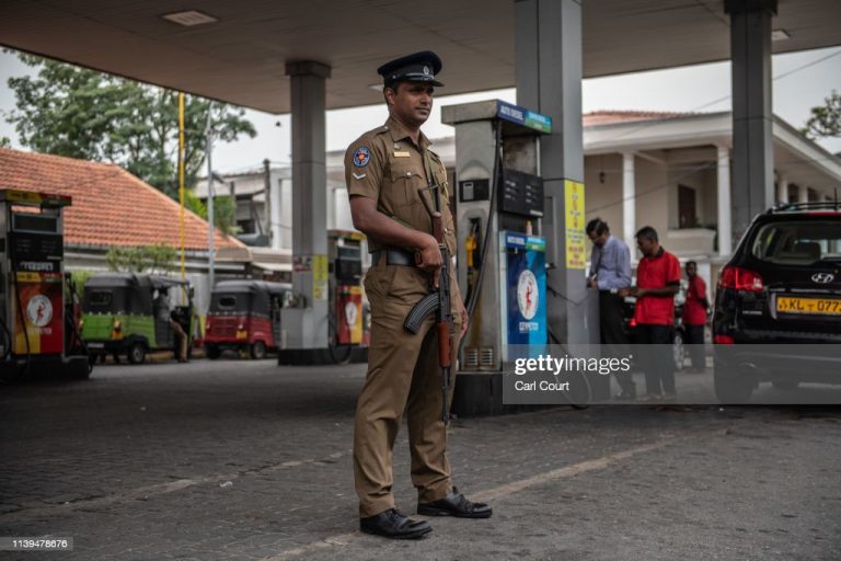 எரிபொருள் விநியோகம் இடைநிறுத்தம்
