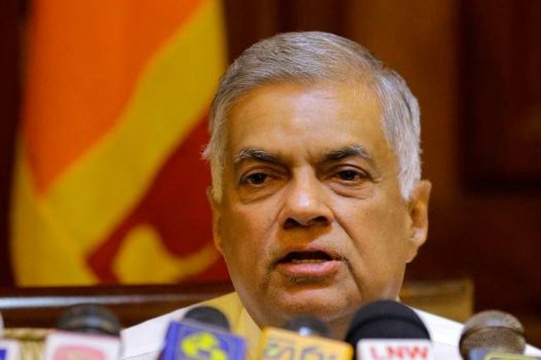இனி எந்த நிறுவனமும் இலங்கைக்கு எண்ணெய் கொண்டு வர முடியும் – பிரதமர் ரணில்