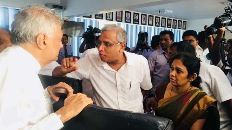 ரணில் செய்த தவறை சுட்டிக்காட்டிய சுமந்திரன்
