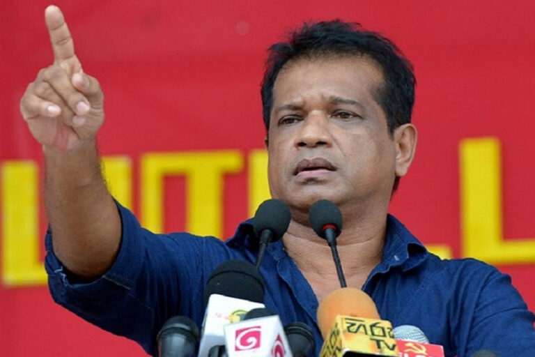 ஹிட்லர் பற்றி கதைப்பதற்கு முன்னர் ‘காற்சட்டை’யை எப்படி சரியாக அணிவது என்பதை ரணில் புரிந்துகொள்ள வேண்டும்!