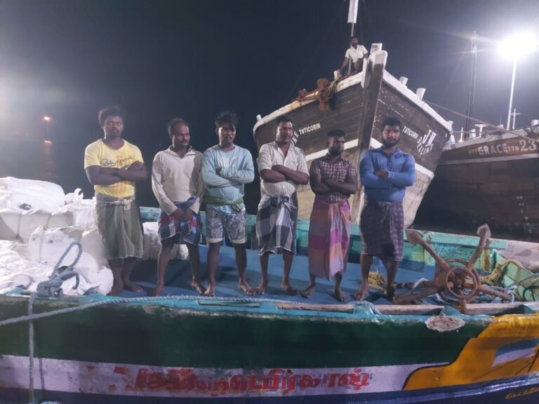 இலங்கைக்கு கடலட்டை, பீடி இலை கடத்த முயன்ற கும்பல் கைது – வீடியோ