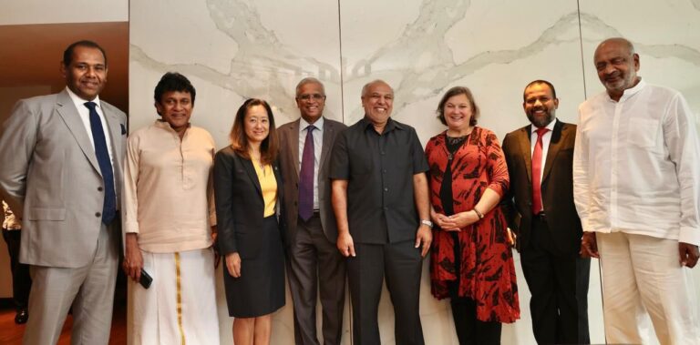 தமிழ் – முஸ்லிம் தலைவர்களை சந்தித்த அமெரிக்க பிரதிநிதி!