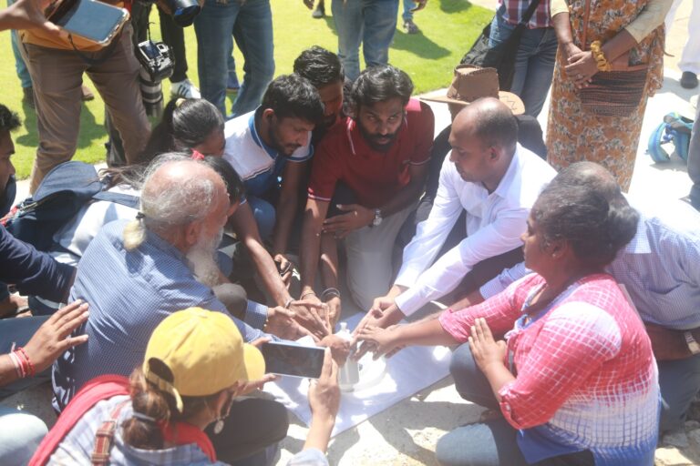 ‘ஏப்ரல் 9’ போராட்டக் களத்தின் ஓராண்டு நினைவு – படங்கள் இணைப்பு