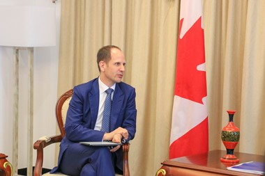 தொடர்ந்தும் இலங்கையுடன் இணைந்திருப்போம் – கனடா உறுதி