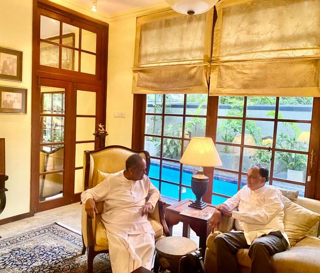 ஆனந்த சங்கரி – ரோஹித போகொல்லாகம சந்திப்பு