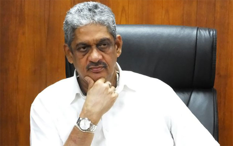 பொன்சேகாவும் புது கட்சி தொடங்குகிறார்