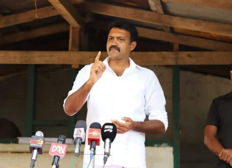 “நாம் எந்த இனத்தை சேர்ந்தவர் என்பதை தீர்மானிக்க பதிவாளர் நாயகம் யார்?