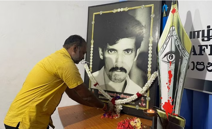யாழில் ஊடகவியலாளர் நிமலராஜனின் நினைவேந்தல்