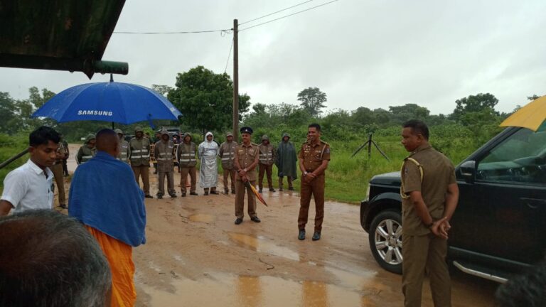 மயிலத்தமடுவில் கஜேந்திரகுமாருடன் அம்பிட்டிய சுமனரத்ன தேரர் வாய்த்தர்க்கம்
