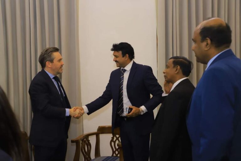 ஐ.நாவின் இலங்கை  வதிவிட பிரதிநிதி – கிழக்கு ஆளுநர் இடையே சந்திப்பு