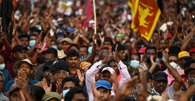இலங்கை மக்கள் தொகையில் கணிசமான வீழ்ச்சி ஏற்படும்