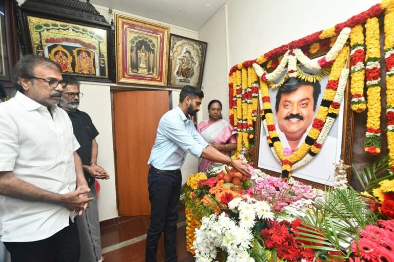 தலைவன் என்ற சொல்லுக்கு சிறந்த உதாரணம் கேப்டன் விஜயகாந்த்! ஜீவன் புகழாரம்