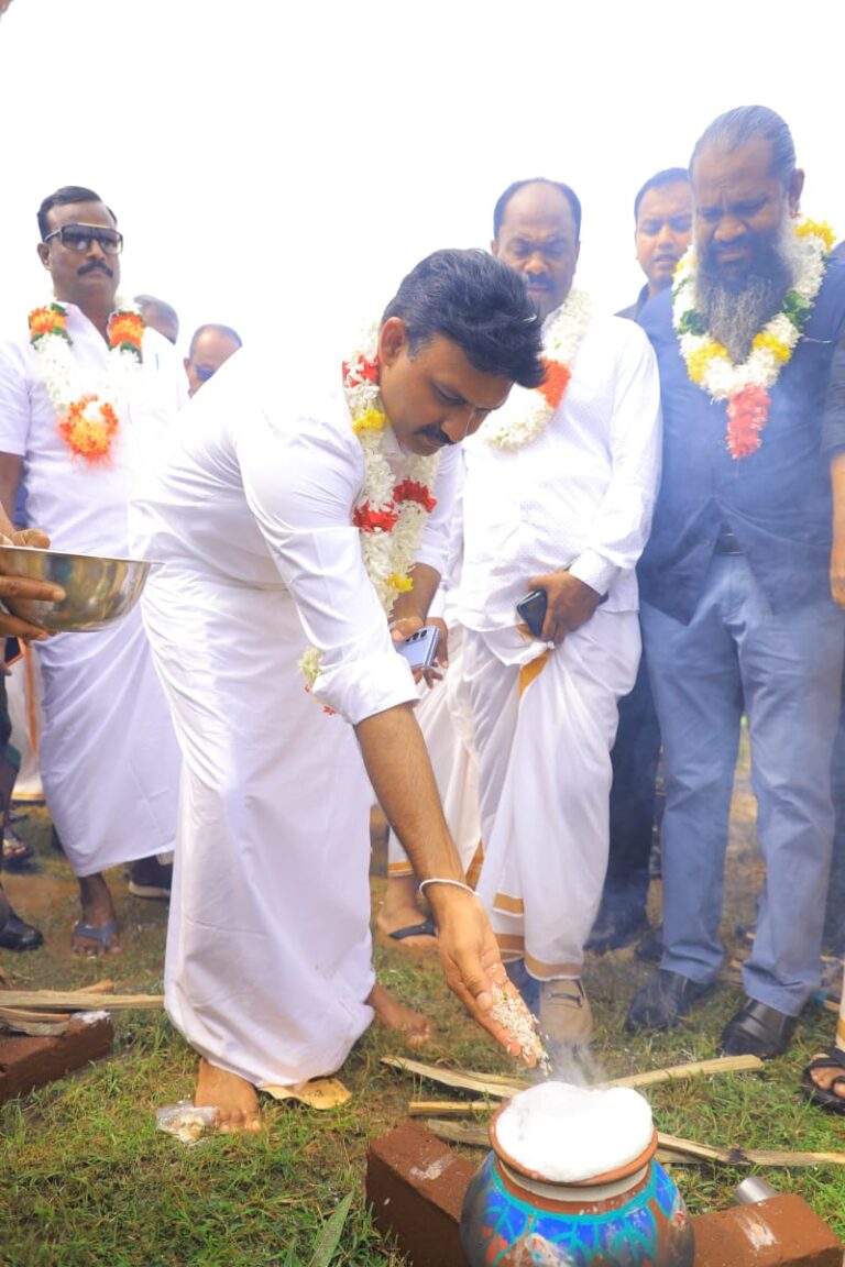 1008 பொங்கல் பானை,1500 பரத நாட்டிய கலைஞர்கள், இலங்கை வரலாற்றில் முதல் பொங்கல் விழா! சாதனை படைத்தார் செந்தில் தொண்டமான்!