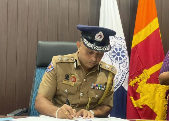 யாழ்.மாவட்ட பிரதிப் பொலிஸ்மா அதிபாரக காளிங்க ஜெயசிங்க பதவியேற்ப்பு!