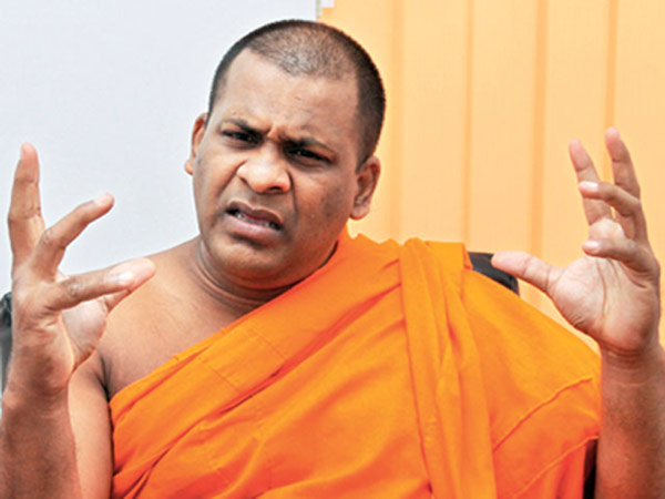 முஸ்லீம் சமூகத்திடம் மன்னிப்பு கோருகின்றேன் : ஞானசார தேரர்