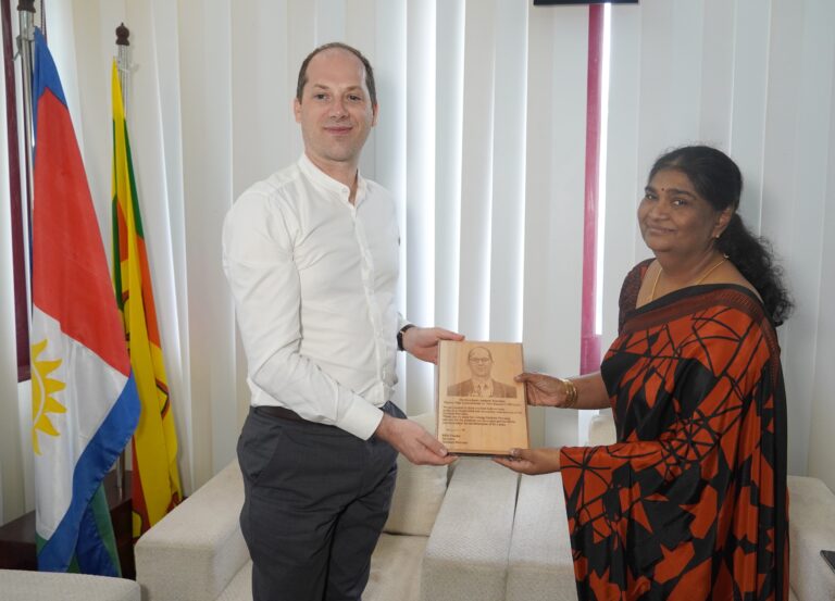 வடக்கு ஆளுநரைச் சந்தித்த நியூசிலாந்து துணைத் தூதுவர்!