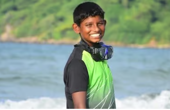 பாக்குநீரினையைக் கடந்து 13 வயது சிறுவன் சாதனை