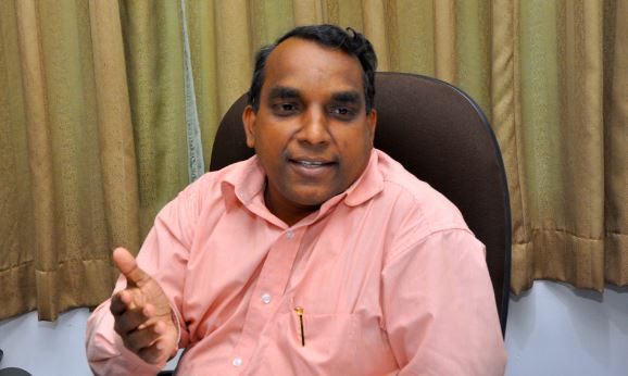 ஜனாதிபதித் தேர்தலைப் பிற்போட்டால் மக்கள் வீதிக்கு இறங்குவார்கள்! 