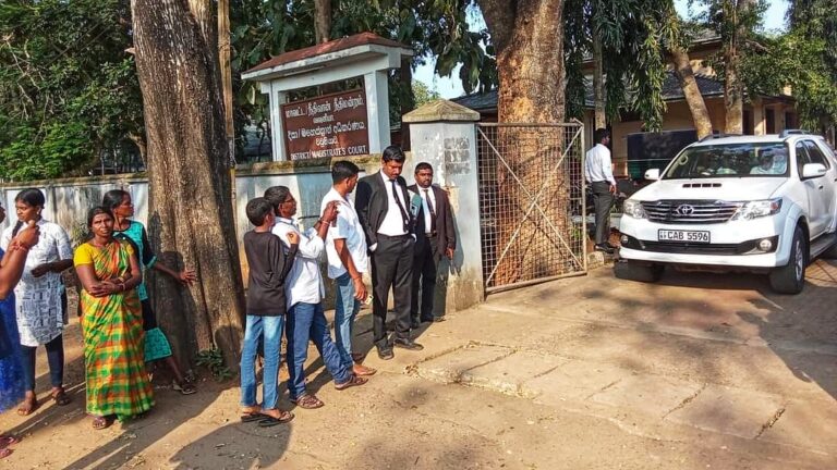 வெடுக்குநாறிமலை ஆலயத்தின் பூசகர் உள்ளிட்ட 8 பேருக்கும் விளக்கமறியல்!