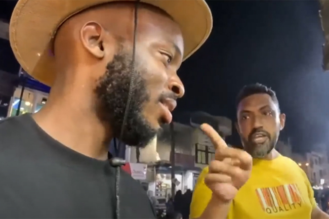 1713340360-aluthkade-street-food-vendor-l