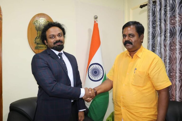 யாழ். இந்திய புதிய துணைத் தூதுவருடன் ஸ்ரீதரன் சந்திப்பு…!