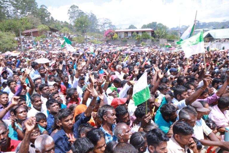 மே மாத பேரணிகளுக்கு 200 கோடி செலவு