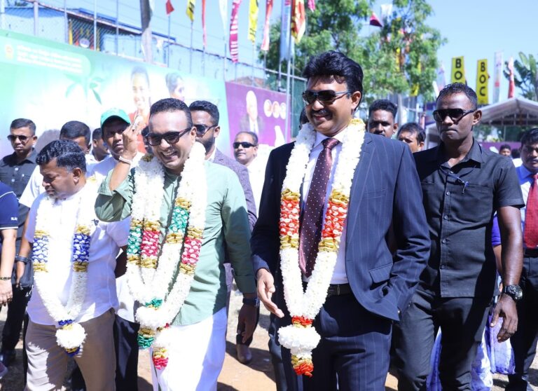 மட்டக்களப்பில் வைத்து அமைச்சர் மனுஷ தொடர்பில் கிழக்கு ஆளுநர் வெளியிட்ட கருத்து