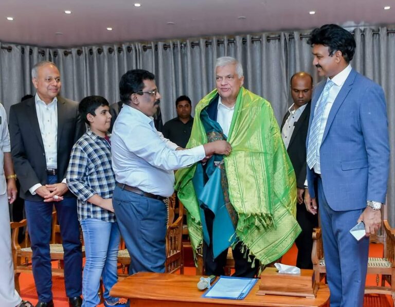 மட்டக்களப்பு வர்த்தக குழுவுக்கு ஜனாதிபதி அளித்த வாக்குறுதி