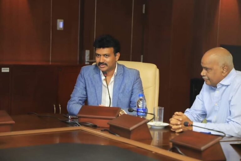 நகை கடை உரிமையாளர்களின் நன்மை கருதி கிழக்கு ஆளுநர் செய்த செயல்