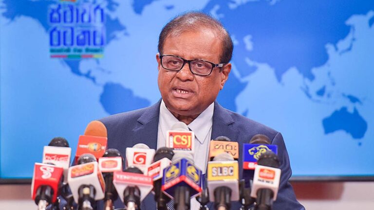 அரச ஊழியர்களுக்கு சம்பளத்தை அதிகரித்த ஒரே தலைவர் ரணிலே! 