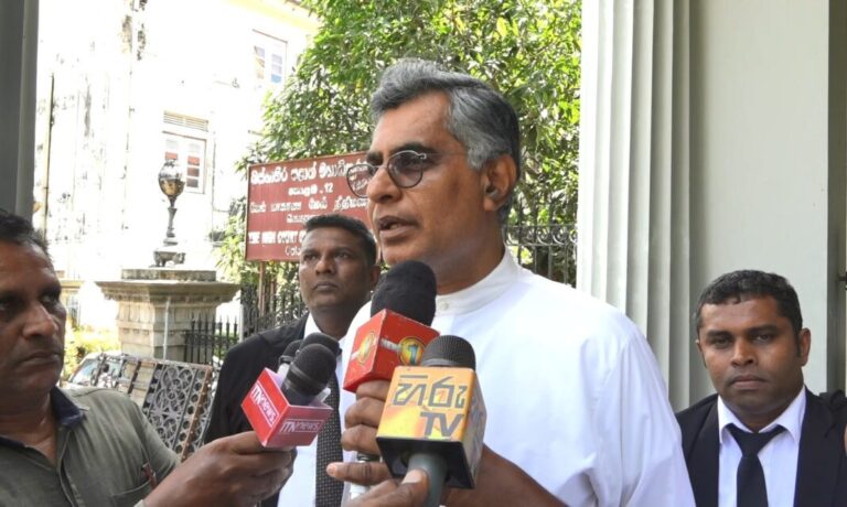 பாராளுமன்றம் சுயாதீனமாக இயங்க வேண்டும்