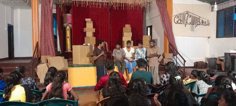 மலையகத்தின் தமிழ் நாடகக்குழுவை அச்சுறுத்திய இரகசிய பொலிஸ்