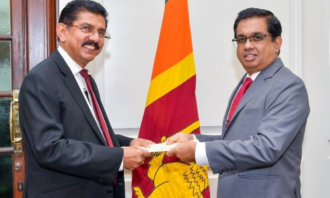 சுகாதார மற்றும் வெகுஜன ஊடக அமைச்சின் புதிய செயலாளராக அனில் ஜாசிங்க