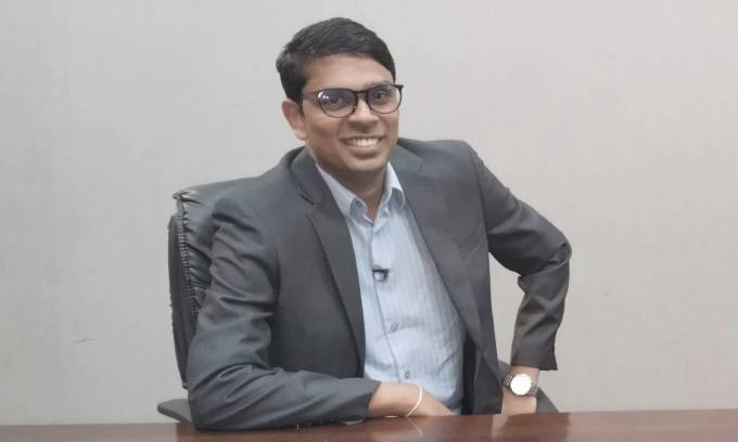 அர்ச்சுனாவிடம் 100 மில்லியன் ரூபா இழப்பீடு கோரி வழக்கு தாக்கல்