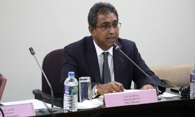 அரசாங்க நிதி பற்றிய குழுவின் தலைவராக ஹர்ஷ டி சில்வா தெரிவு