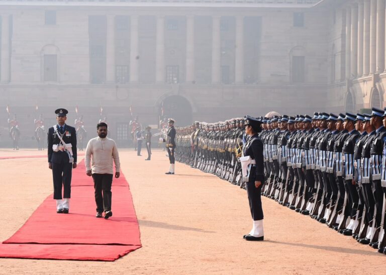 ராஷ்டிரபதி பவனில் ஜனாதிபதி அனுராவுக்கு அமோக வரவேற்பு