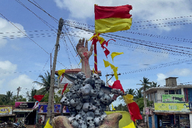 முள்ளிவாய்க்காலில் நினைவாலயம் அமைக்க நாடாளுமன்றத்தில் அனுமதி கோரப்பட்டது