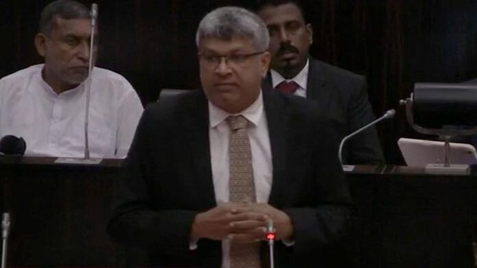 அமைச்சர் ஹர்ஷன நாணயக்கார