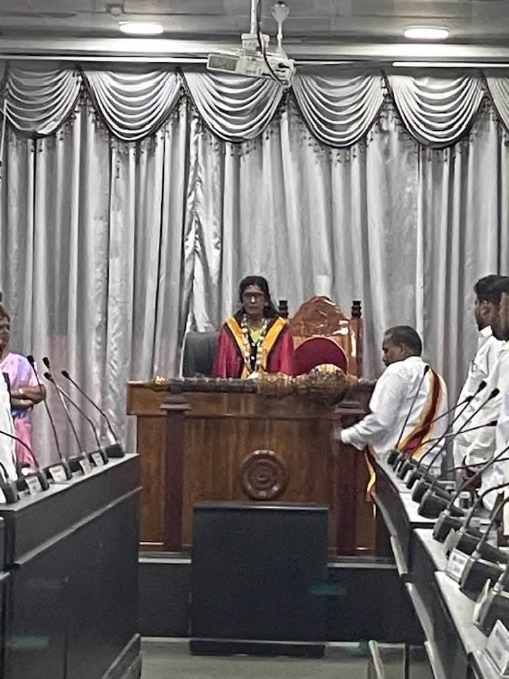 யாழ் மாநகரின் முதல்வராக மதிவதனி தெரிவு