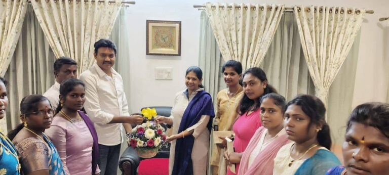 திமுக எம்பி கனிமொழியை சந்தித்தார் செந்தில் தொண்டமான்