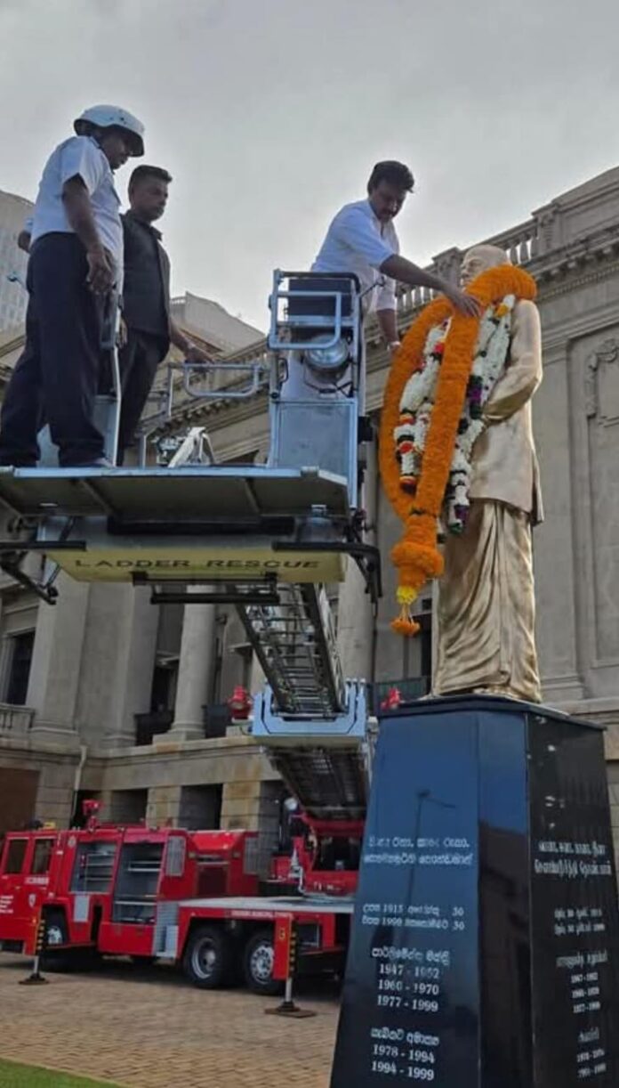 86743bac-6faf-4575-bd88-0aae355f9e8d