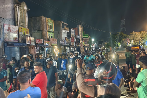 மன்னாரில் ஏற்பட்ட பதற்றம்