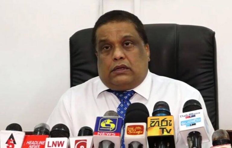 ருக்‌ஷான் பெல்லனாவை பணி இடைநீக்கம்